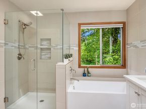 14009 Cascade Drive SE, Snohomish WA 98296
