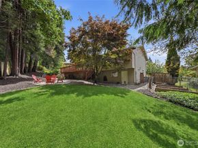 20037 102nd Court NE, Bothell WA 98011