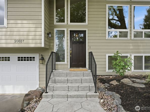 20037 102nd Court NE, Bothell WA 98011