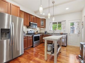 4812 Pointes Drive, Mukilteo WA 98275