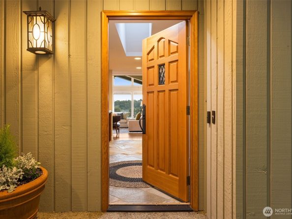 13244 Woodinville-Redmond Road NE, Redmond WA 98052