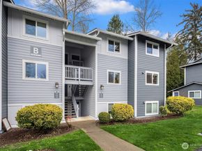 14006 NE 181 Place B206, Woodinville WA 98072