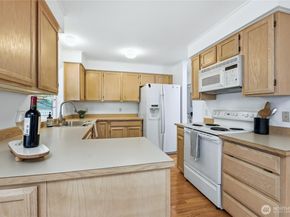 1205 57th Drive SE, Auburn WA 98092