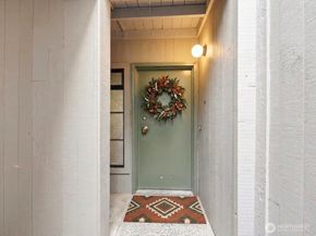6236 137th Place NE 232, Redmond WA 98052