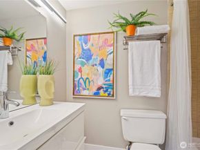 2201 3rd Avenue 1102, Seattle WA 98121