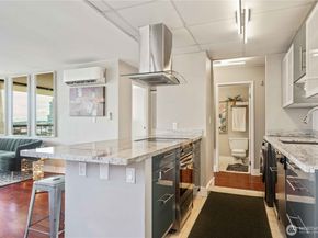2201 3rd Avenue 1102, Seattle WA 98121