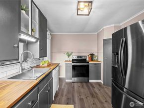 1 E McGill Avenue, Everett WA 98208