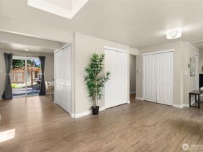 28802 39th Avenue S, Auburn WA 98001
