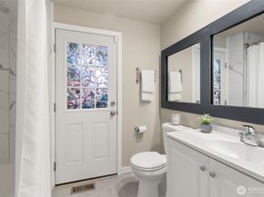 28802 39th Avenue S, Auburn WA 98001