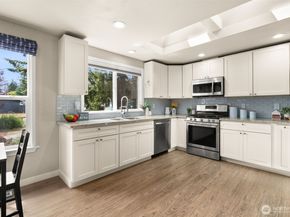 28802 39th Avenue S, Auburn WA 98001