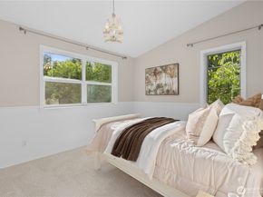 7539 33rd Avenue NE, Seattle WA 98115