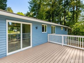 9439 11th Avenue SW, Seattle WA 98106