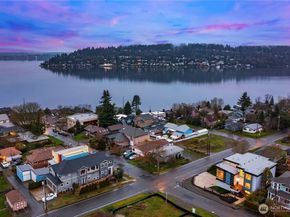 3202 Burnett Avenue N, Renton WA 98056