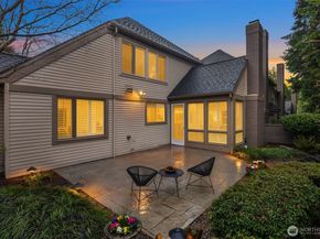 1716 Bellevue Way NE, Bellevue WA 98004