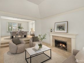 1716 Bellevue Way NE, Bellevue WA 98004