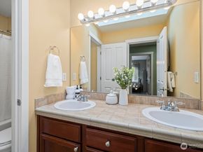 220 246th Court NE, Sammamish WA 98074