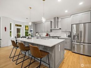 220 246th Court NE, Sammamish WA 98074