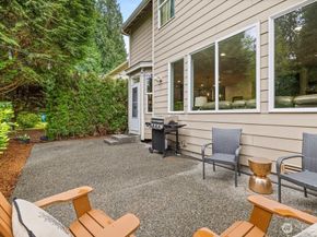 220 246th Court NE, Sammamish WA 98074