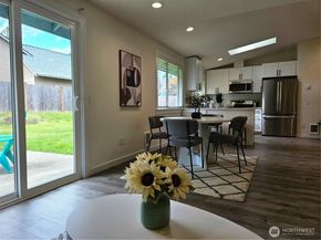 16706 6th Avenue SE, Bothell WA 98012