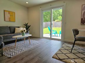 16706 6th Avenue SE, Bothell WA 98012