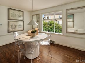 4206 W Glenmont Lane, Seattle WA 98199