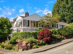 4206 W Glenmont Lane, Seattle WA 98199