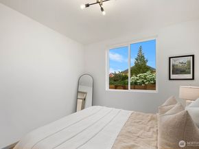 5921 32nd Avenue SW, Seattle WA 98126