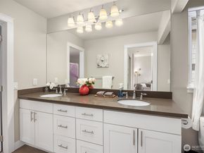 1100 N 31st Street, Renton WA 98056