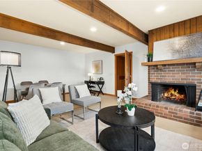 4730 154th Place SE, Bellevue WA 98006
