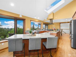 4730 154th Place SE, Bellevue WA 98006