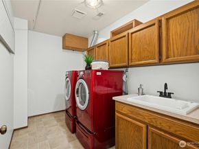 4730 154th Place SE, Bellevue WA 98006