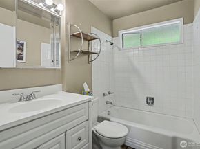 1410 NW 195th Street, Shoreline WA 98177
