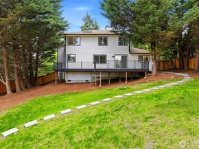 3328 168th Place SE, Bellevue WA 98008