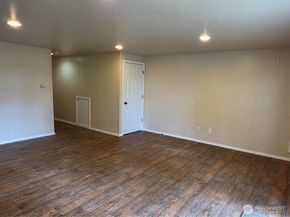 336 N Lafayette Avenue, Bremerton WA 98312