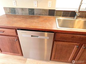 336 N Lafayette Avenue, Bremerton WA 98312