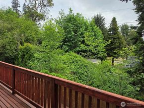 336 N Lafayette Avenue, Bremerton WA 98312
