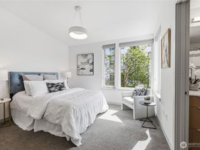 227 Ebi Lane NE, Bainbridge Island WA 98110