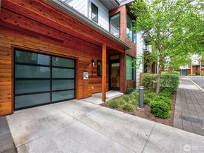 227 Ebi Lane NE, Bainbridge Island WA 98110