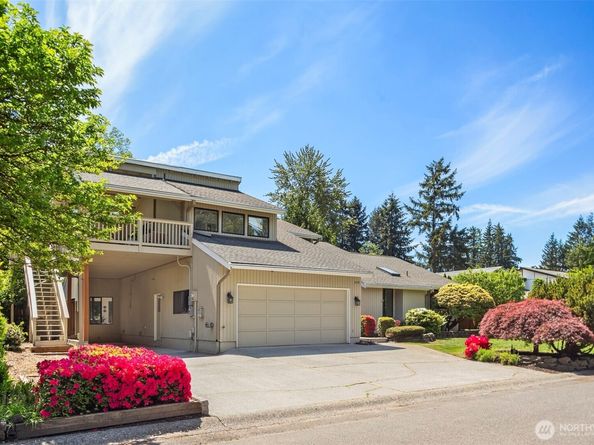 2208 101st Street SE, Everett WA 98208