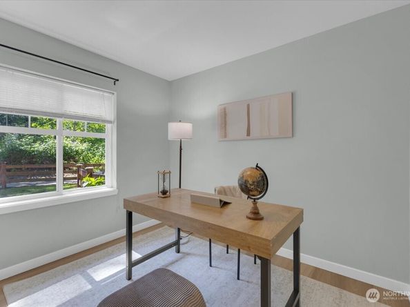 22653 Alder Crest Lane, Redmond WA 98053