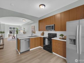 22653 Alder Crest Lane, Redmond WA 98053