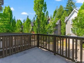 22653 Alder Crest Lane, Redmond WA 98053