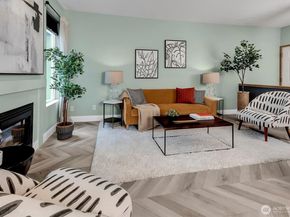 10825 SE 200th Street E202, Kent WA 98031