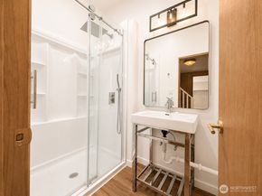 19001 Wallingford Ave N, Shoreline WA 98133