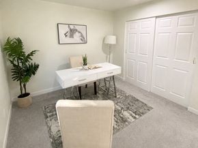 9302 Redmond Woodinville Rd NE 206, Redmond WA 98052
