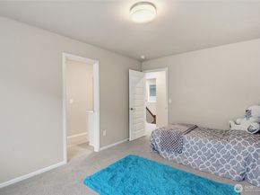 924 121st Avenue SE, Lake Stevens WA 98258