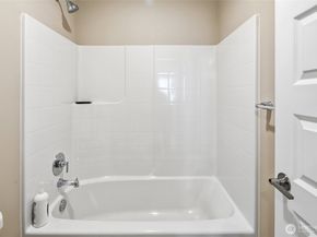 924 121st Avenue SE, Lake Stevens WA 98258