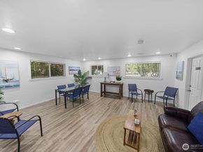 12636 100th Lane NE F126, Kirkland WA 98034
