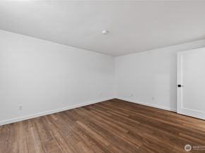 13680 NE 69th Street 644, Redmond WA 98052