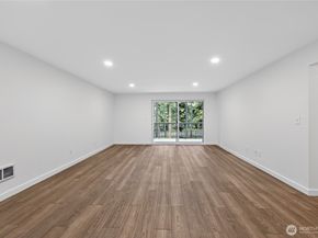 13680 NE 69th Street 644, Redmond WA 98052